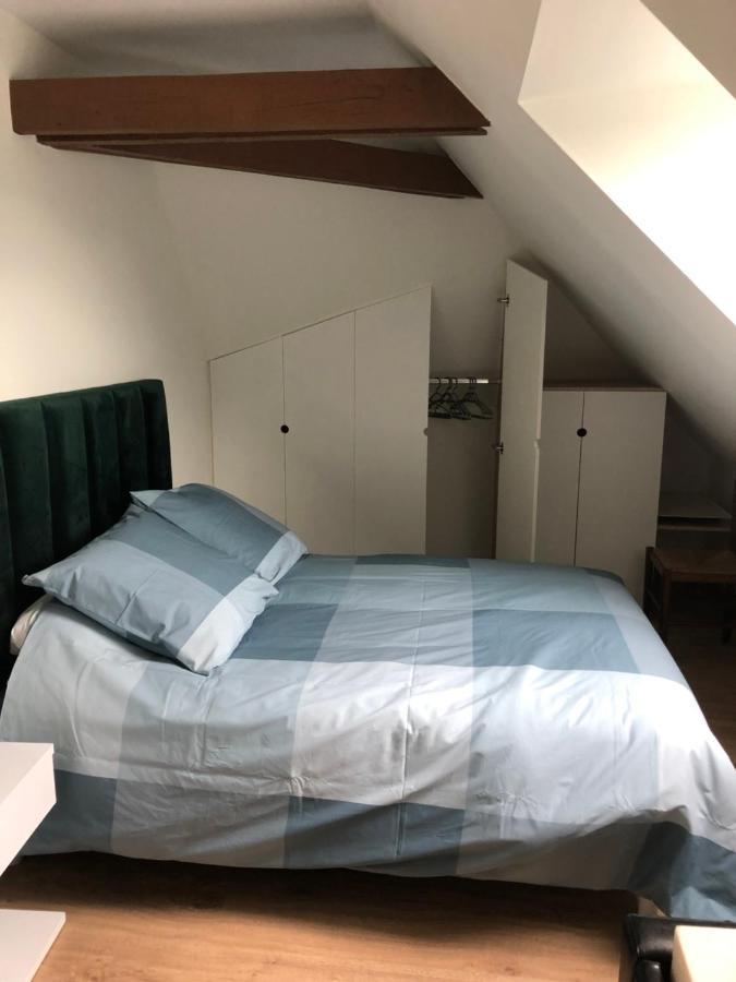 Residence Merlin Appart Des Druides Saint-Malon-sur-Mel Exterior foto